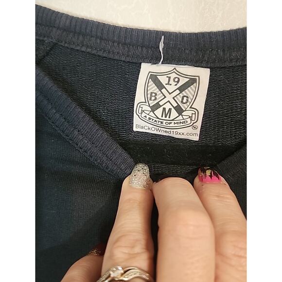 A State Of Mind Black Owned 19XX Womens Fleece Top Black Jersey Stripe Short - Picture 4 of 7